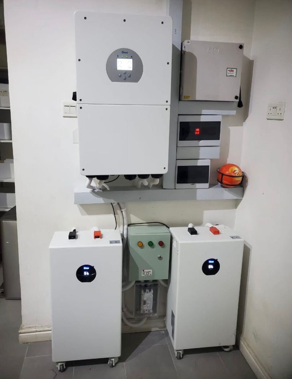 12kW 15kVA 48V complete solar and inverter package with lithium battery storage